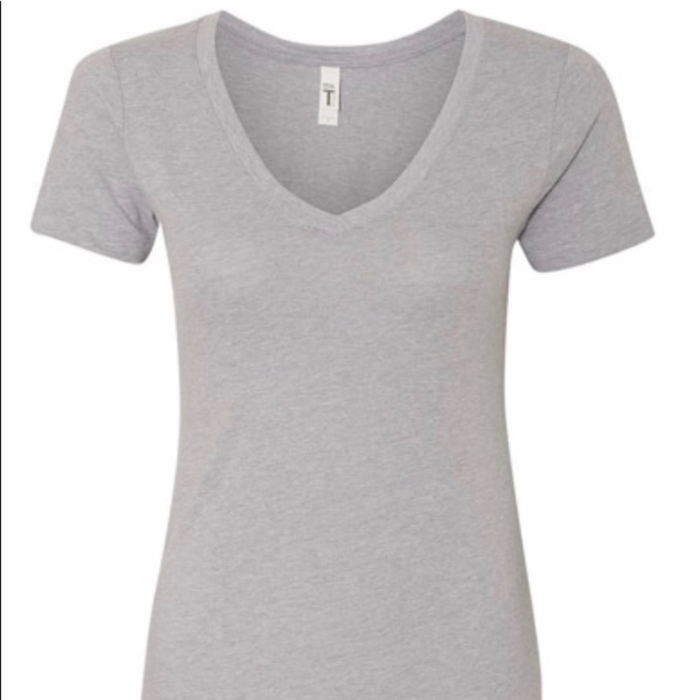 Heather Grey V-Neck T-Shirt 🌸